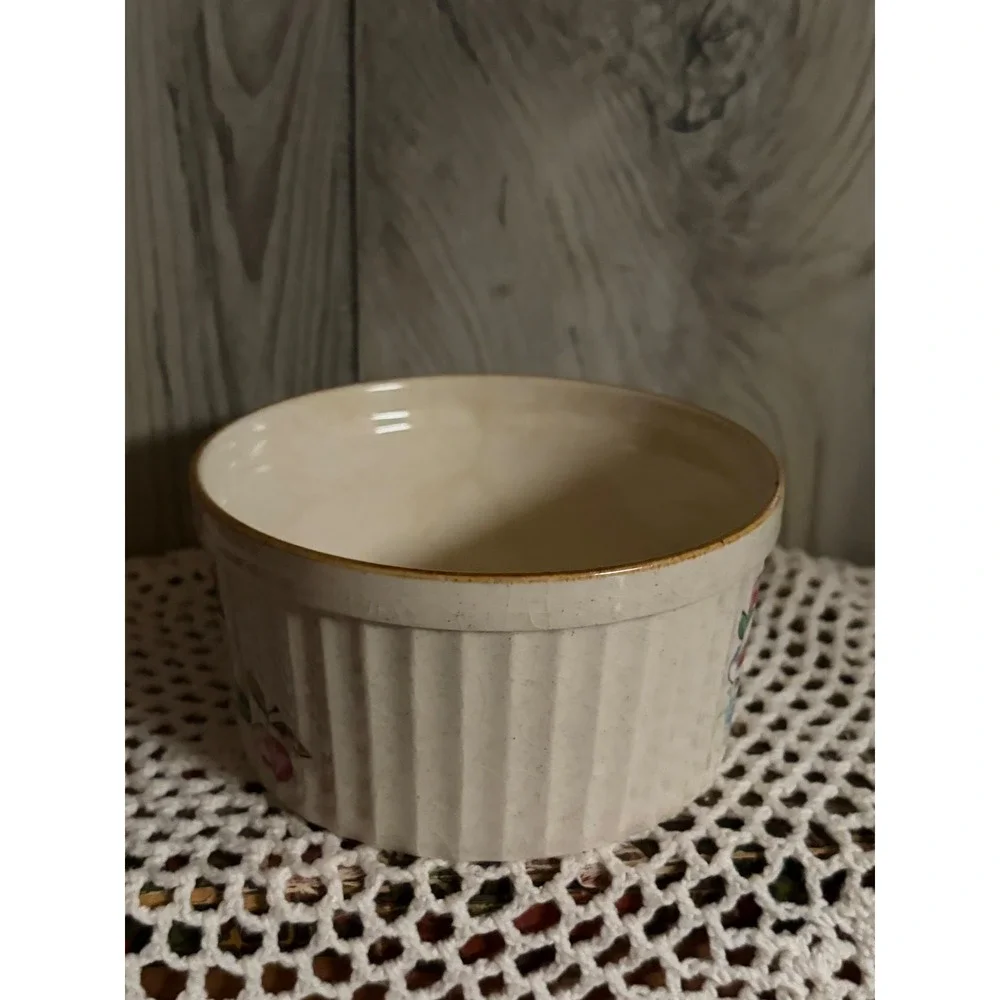 International Heartland Stoneware Ramekin Fluted Dish Japan